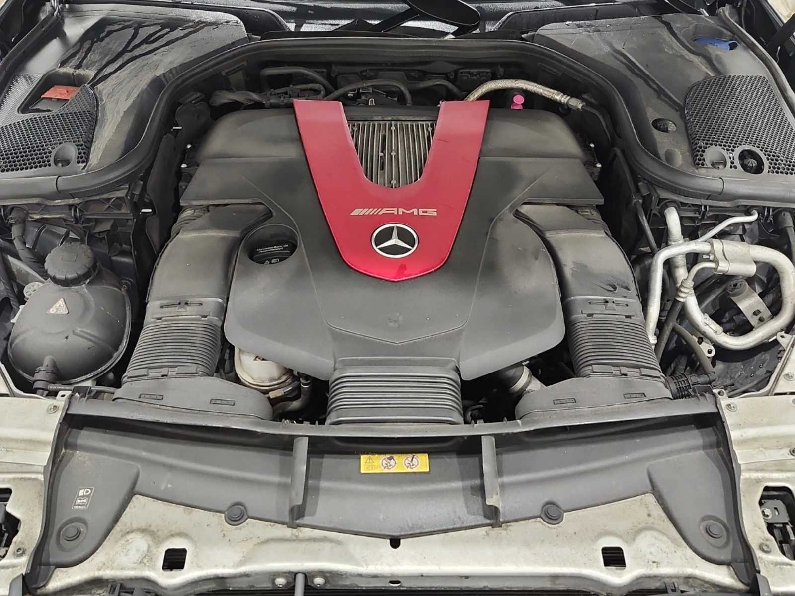 Mercedes-Benz E 43 AMG АВТОКРЕДИТ, снимка 17 - Автомобили и джипове - 55781471