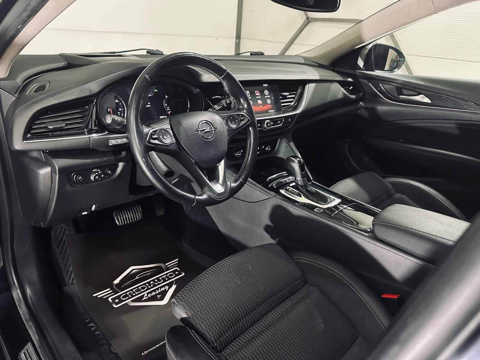 Opel Insignia OPC line, снимка 7 - Автомобили и джипове - 56288097