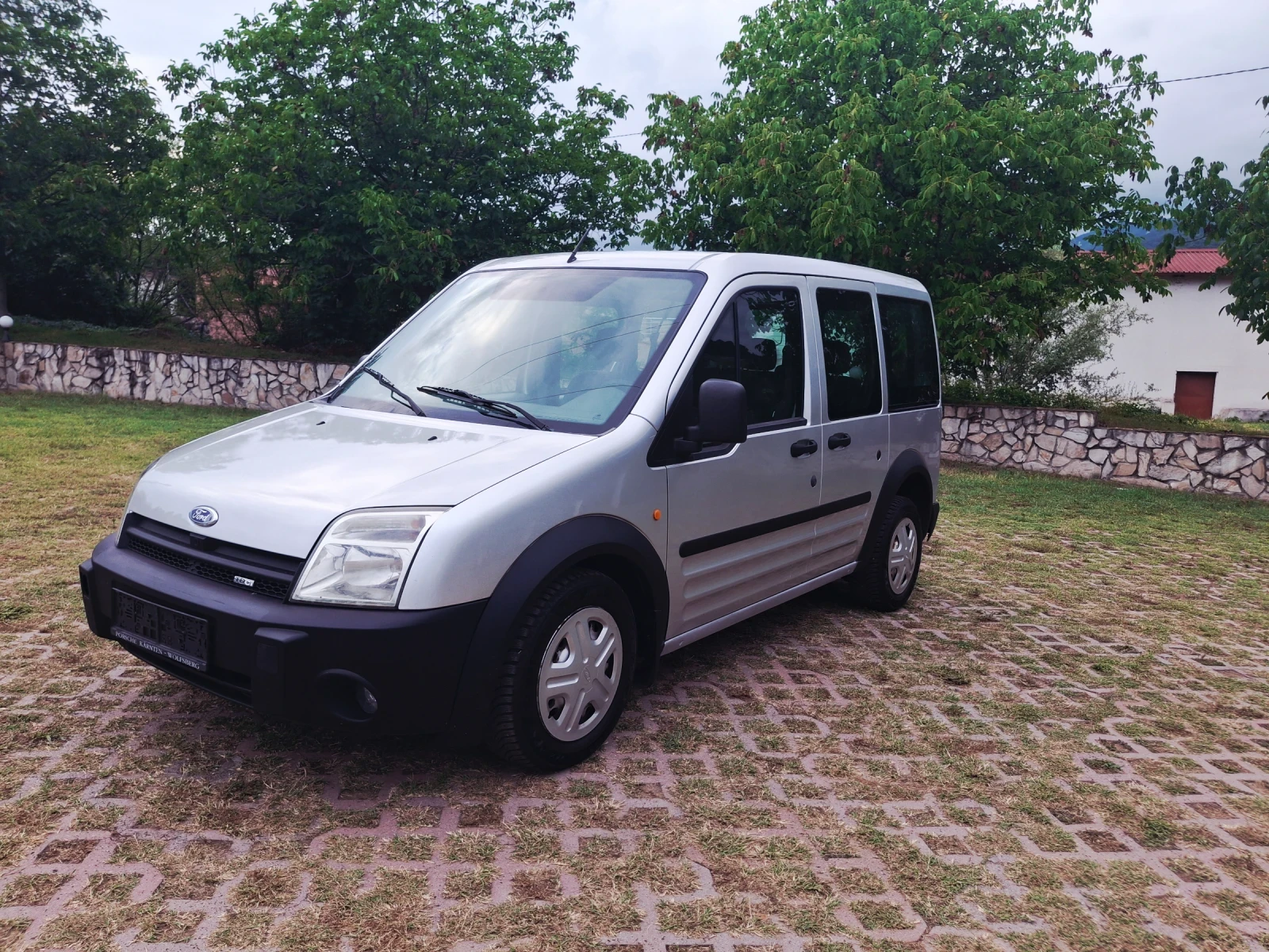 Ford Tourneo Connect 1.8tdci.90кс.клима