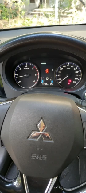 Mitsubishi Outlander Mitsubishi Outlander 2.2 DI-D  , DIAMAND | Mobile.bg    2