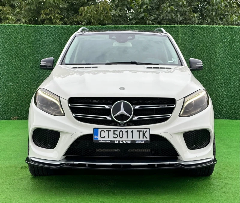 Mercedes-Benz GLE 43 AMG PANORAMA * 360 CAMERA * KEYLESS* HARMAN KARDON* DI, снимка 4 - Автомобили и джипове - 47085046