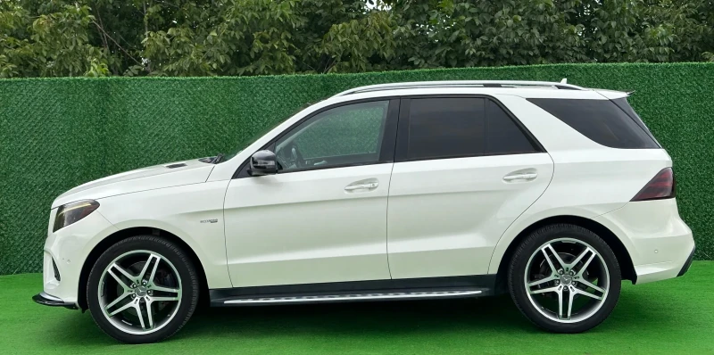 Mercedes-Benz GLE 43 AMG PANORAMA * 360 CAMERA * KEYLESS* HARMAN KARDON* DI, снимка 6 - Автомобили и джипове - 47085046