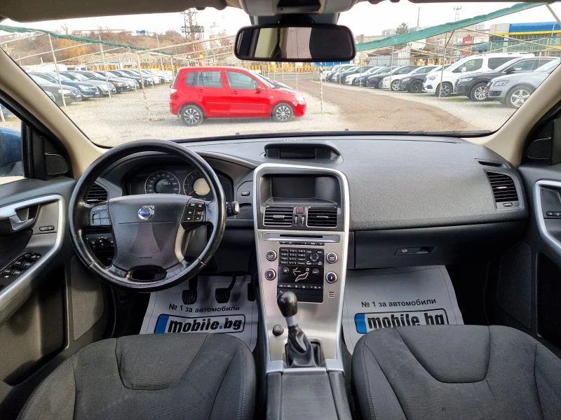 Volvo XC60 2.4D5 4x4, снимка 10 - Автомобили и джипове - 48282220