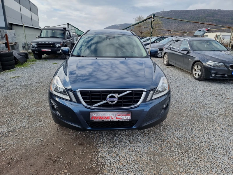 Volvo XC60 2.4D5 4x4, снимка 8 - Автомобили и джипове - 48282220