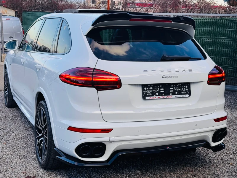 Porsche Cayenne 3.0d/FACE/SPORT/MAXTON/FULL/PANO/KAMERA/21&#34;/ТО, снимка 8 - Автомобили и джипове - 48283723