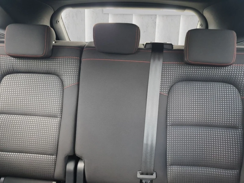 Ford Kuga 1.5/ST-LINE/120HP/PDC/CAM/AMBI/CARPLAY/KLESS/199f, снимка 16 - Автомобили и джипове - 50712322