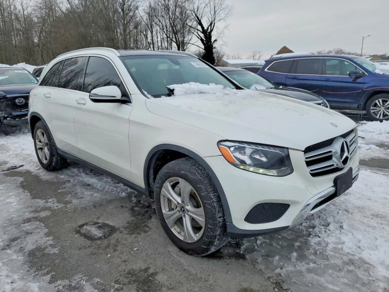 Mercedes-Benz GLC 300 2.0* 4MATIC* РЕАЛНИ КМ* ПЕРФЕКТНА, снимка 2 - Автомобили и джипове - 53398338