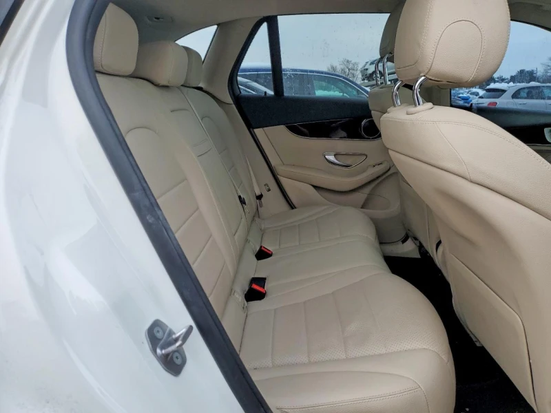 Mercedes-Benz GLC 300 2.0* 4MATIC* РЕАЛНИ КМ* ПЕРФЕКТНА, снимка 9 - Автомобили и джипове - 53398338