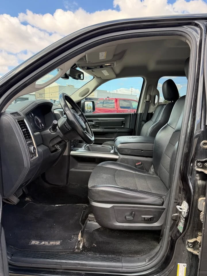 Dodge RAM 1500 * 5.7* HEMI* ПОДГРЕВ* CREW CAB* , снимка 8 - Автомобили и джипове - 54236254