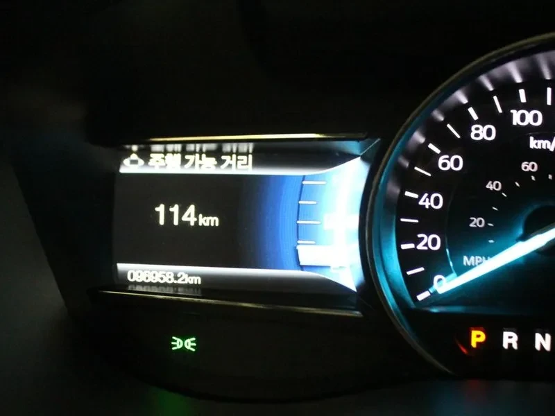 Ford Explorer 2.3 Limited 4Wd 5Th Generation, снимка 8 - Автомобили и джипове - 55263782