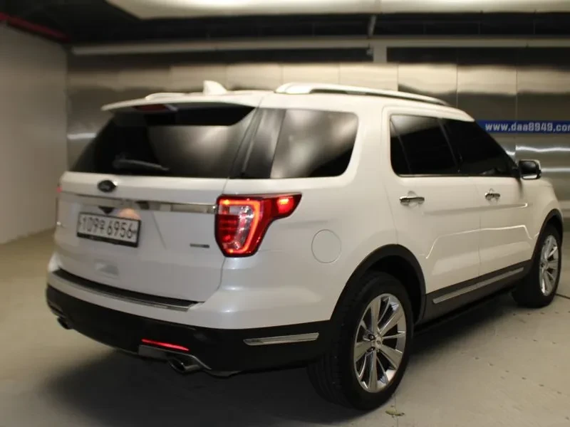 Ford Explorer 2.3 Limited 4Wd 5Th Generation, снимка 2 - Автомобили и джипове - 55263782