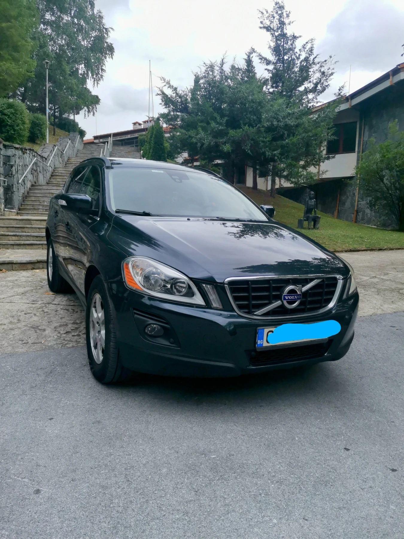 Volvo XC60 4x4 D5 - изображение 3