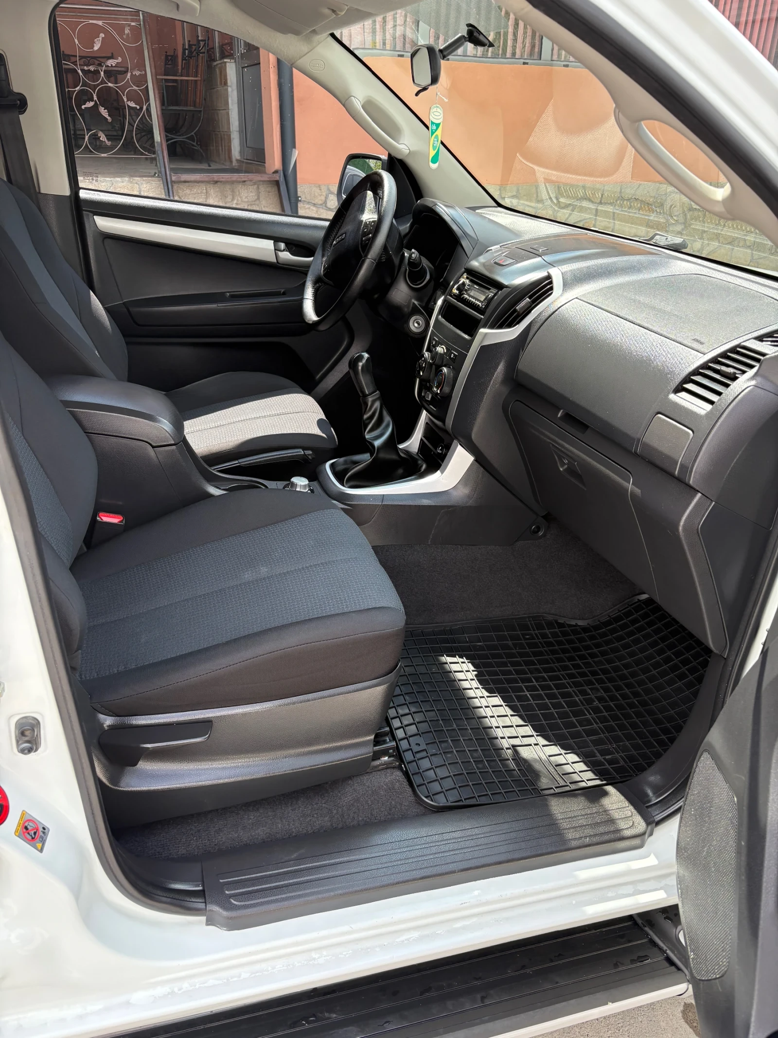 Isuzu D-max  - изображение 3