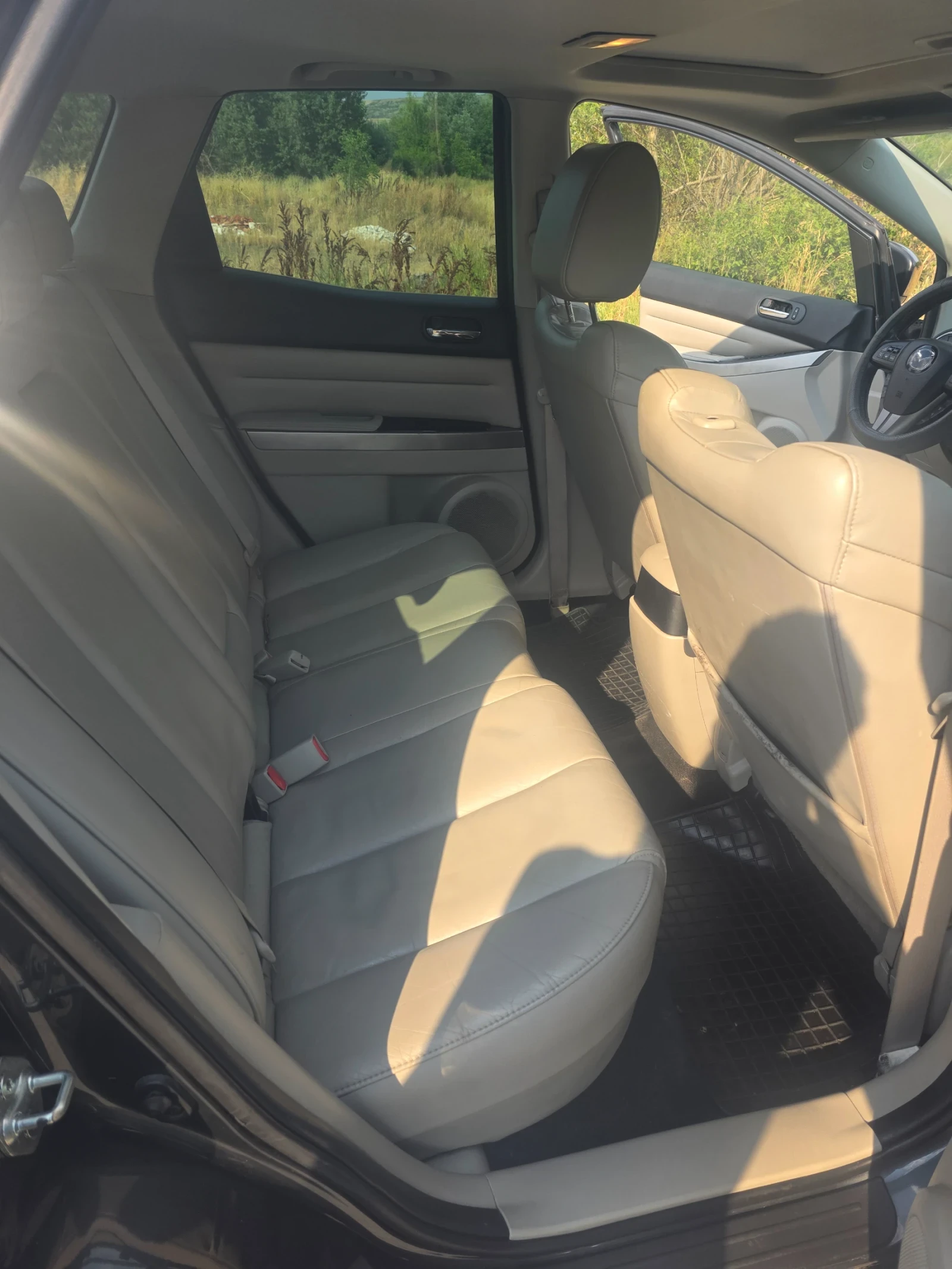 Mazda CX-7 2.2 - изображение 6