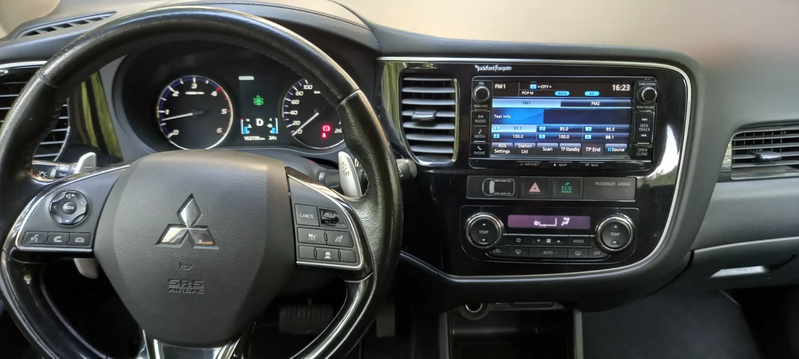 Mitsubishi Outlander Mitsubishi Outlander 2.2 DI-D ШВЕЙЦАРИЯ , DIAMAND - изображение 3