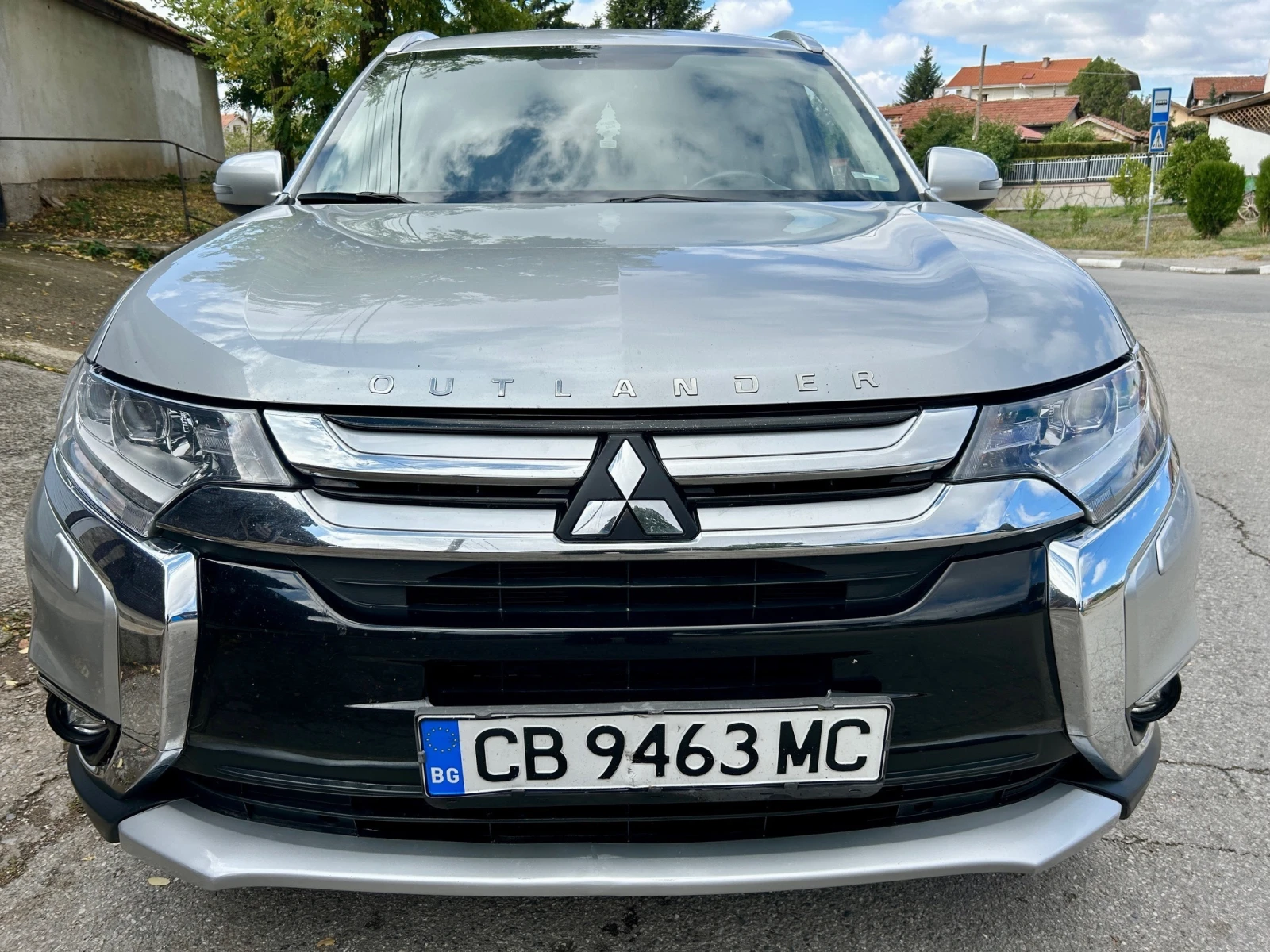 Mitsubishi Outlander 2.0i/4x4/Автомат - изображение 5