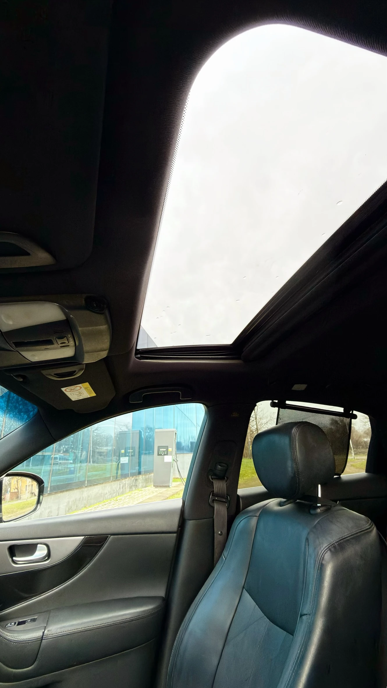 Infiniti QX70 S 3.0d V6| ����� �����| ����� ����������| ������ � | Mobile.bg � ����������� 15