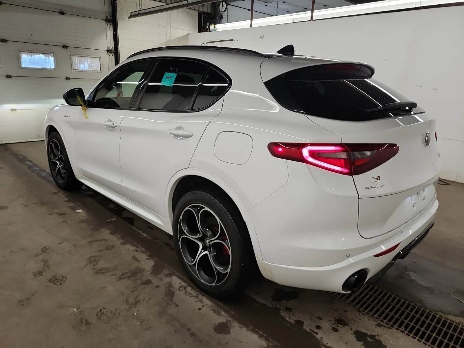 Alfa Romeo Stelvio VELOCE * * 2.0T * * CARFAX * * АВТО КРЕДИТ * * , снимка 6 - Автомобили и джипове - 54318908