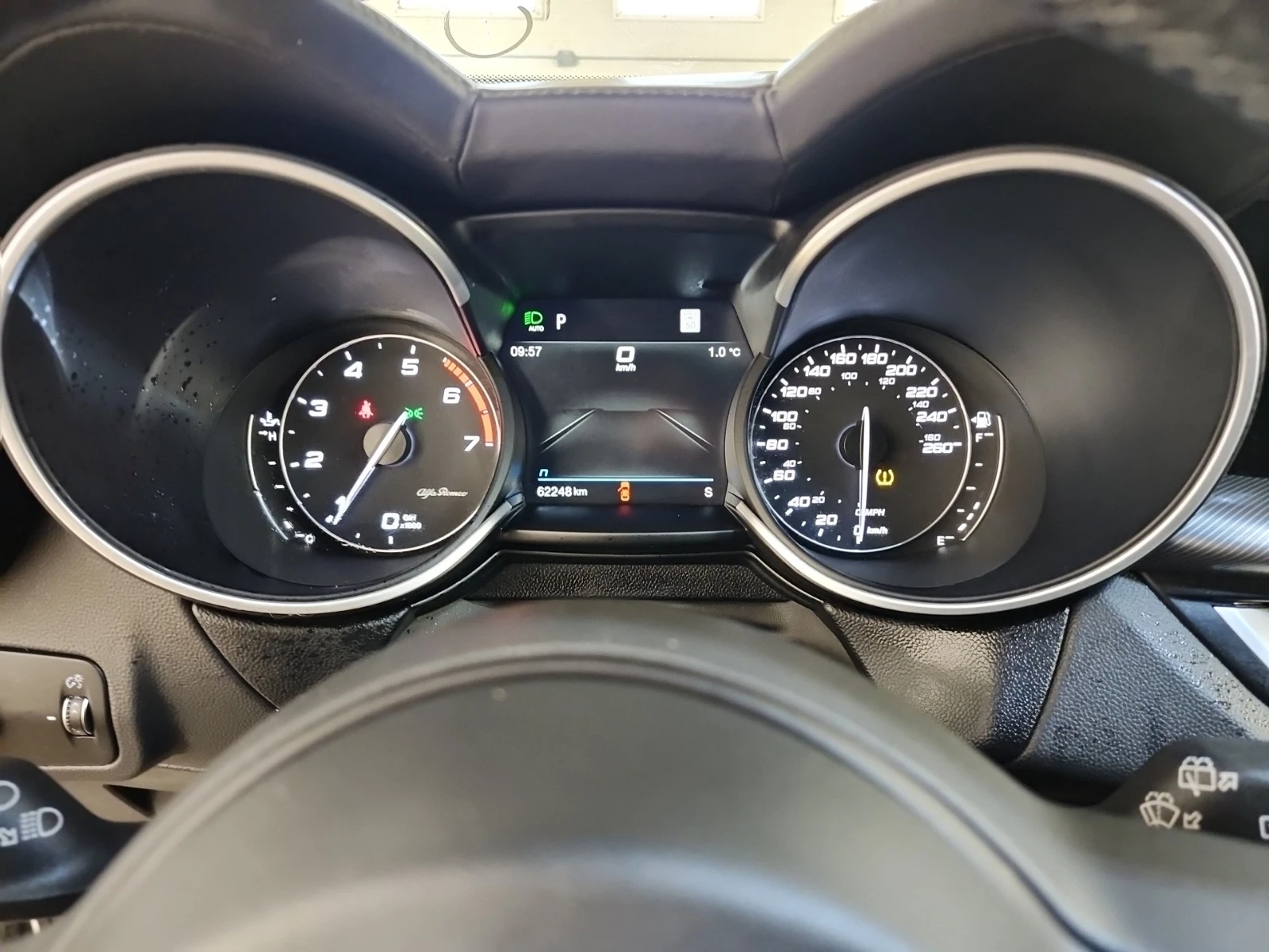 Alfa Romeo Stelvio VELOCE * * 2.0T * * CARFAX * * АВТО КРЕДИТ * * , снимка 10 - Автомобили и джипове - 54318908