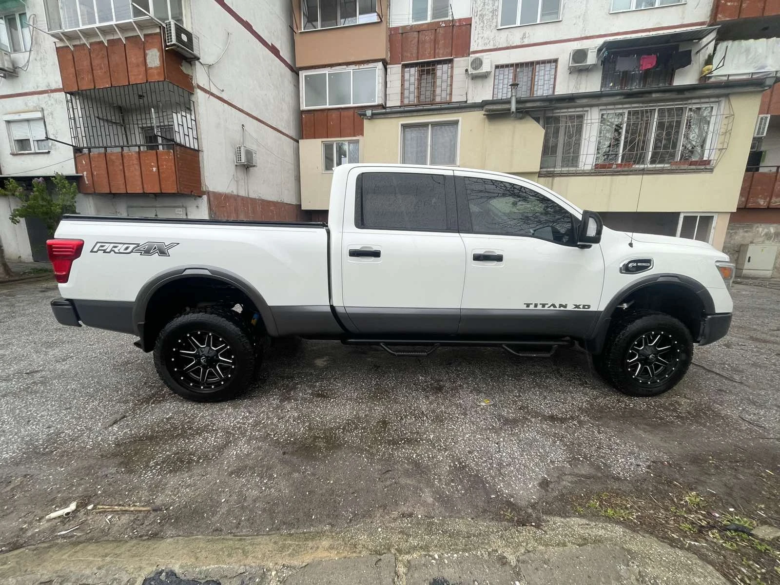 Nissan Titan crew cab, снимка 3 - Автомобили и джипове - 54577017