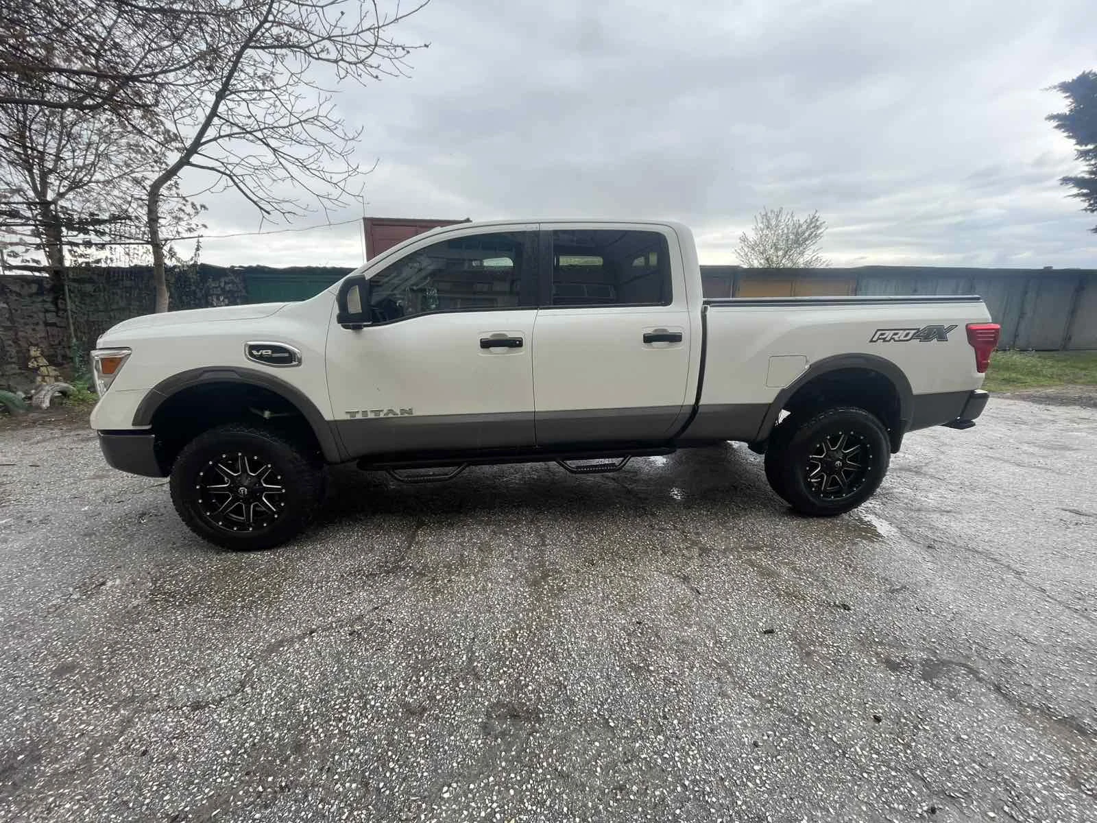 Nissan Titan crew cab, снимка 2 - Автомобили и джипове - 54577017
