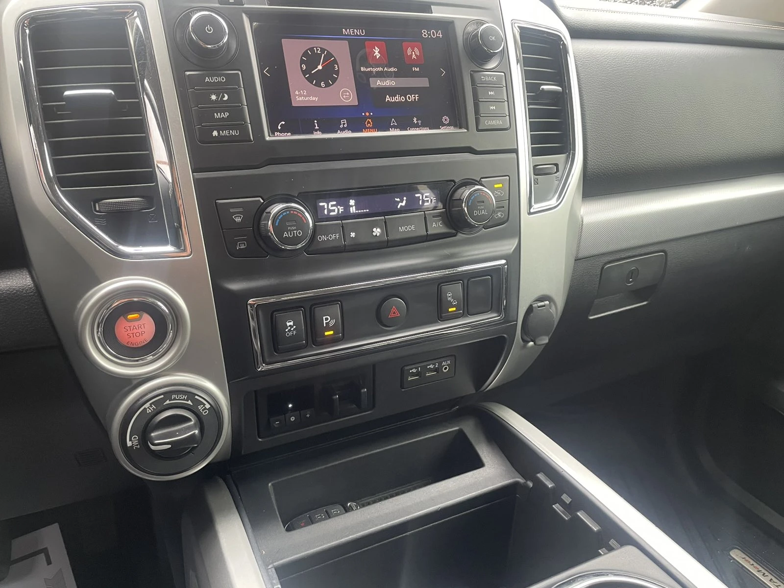Nissan Titan crew cab, снимка 7 - Автомобили и джипове - 54577017