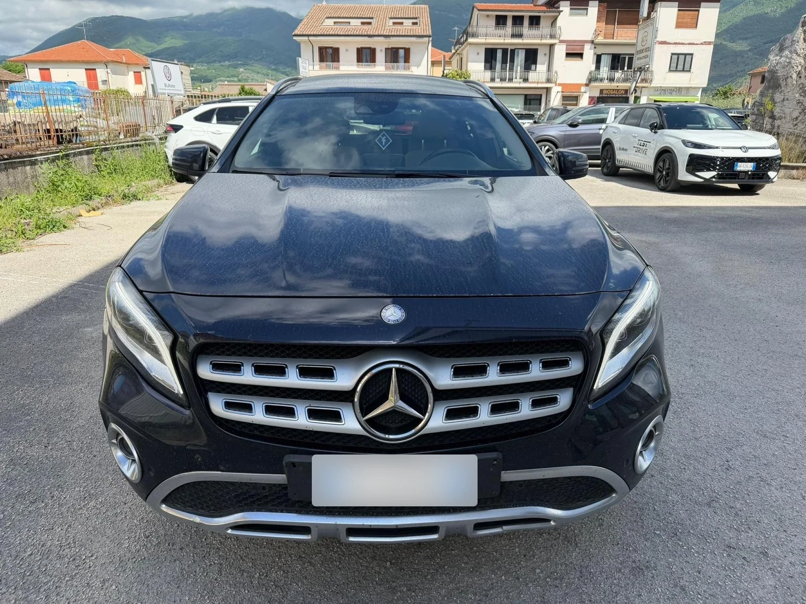 Mercedes-Benz GLA 220 d Automatic 4Matic Business, снимка 2 - Автомобили и джипове - 54585131