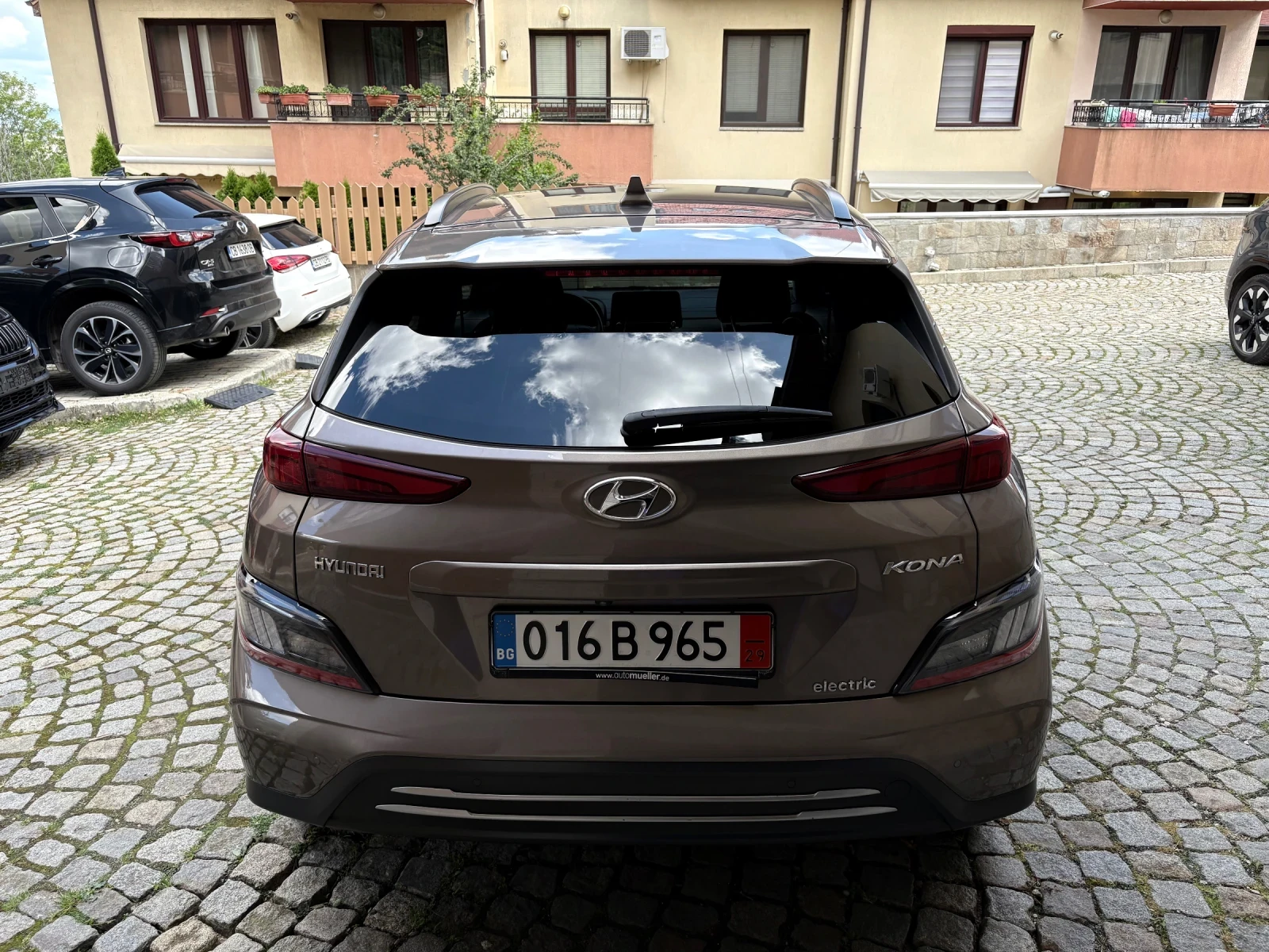 Hyundai Kona 64KW/TREND/KARELL/.HEAD-UP/BLUELINK/, снимка 4 - Автомобили и джипове - 54912067