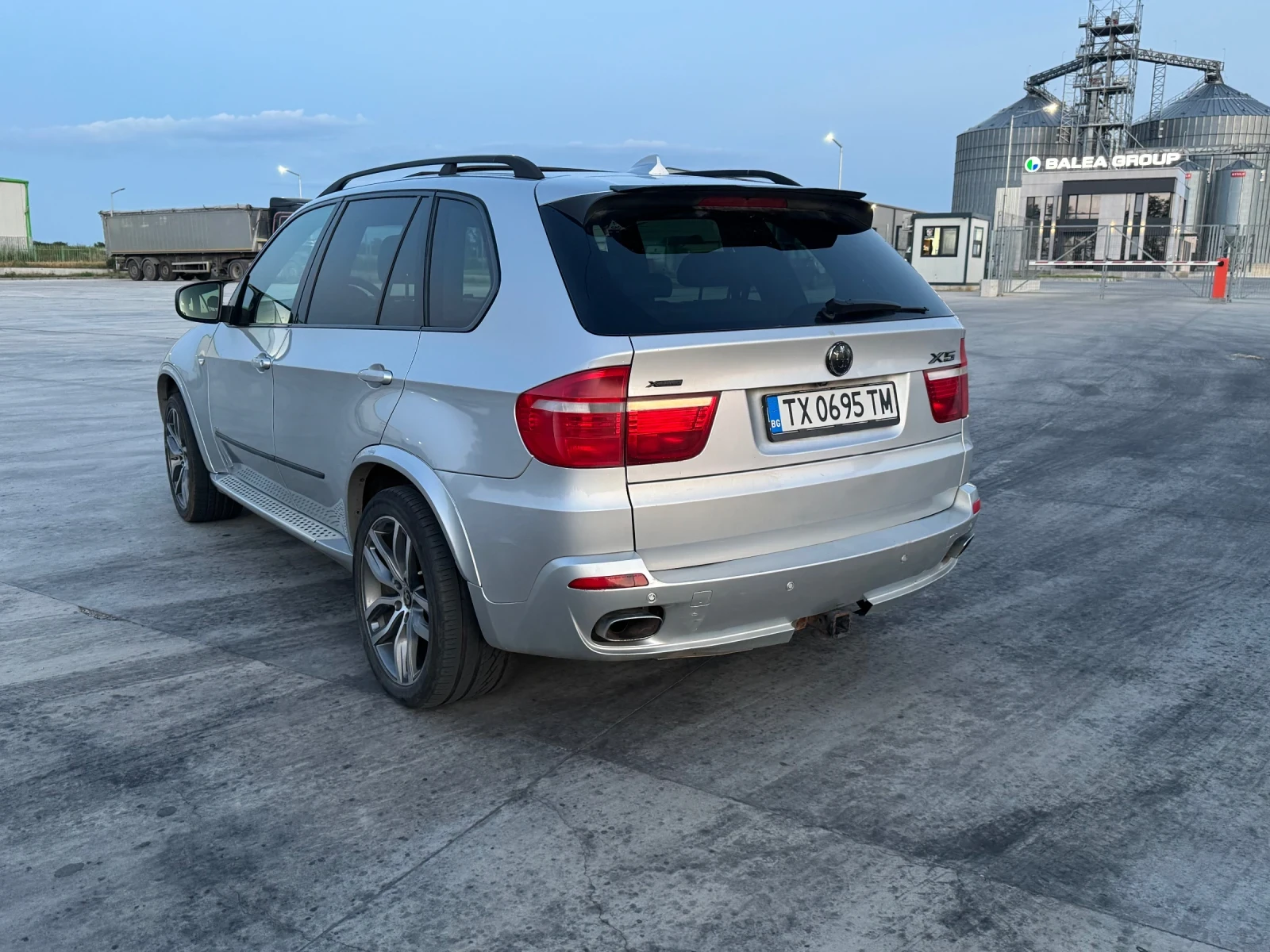 BMW X5 4.8i, снимка 5 - Автомобили и джипове - 54982930