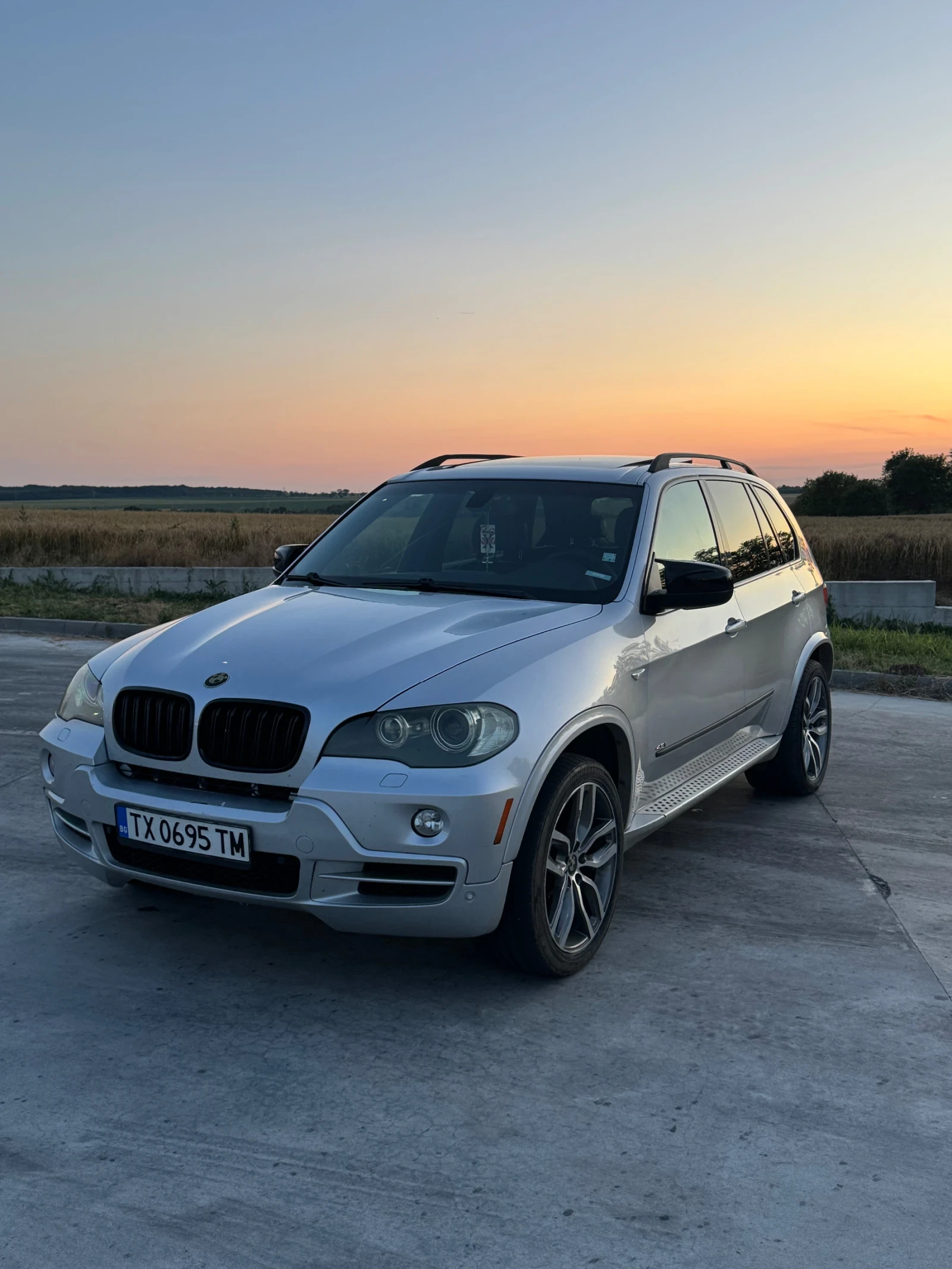BMW X5 4.8i