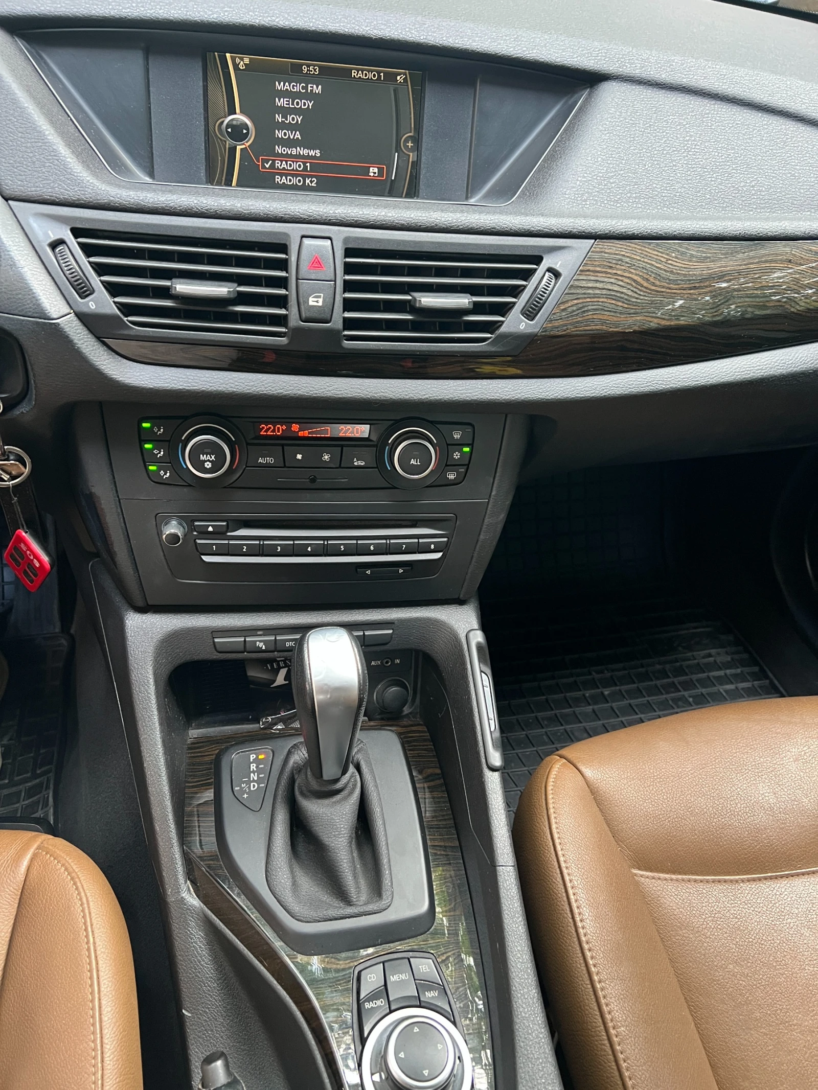 BMW X1 xDrive23d, снимка 7 - Автомобили и джипове - 55900231