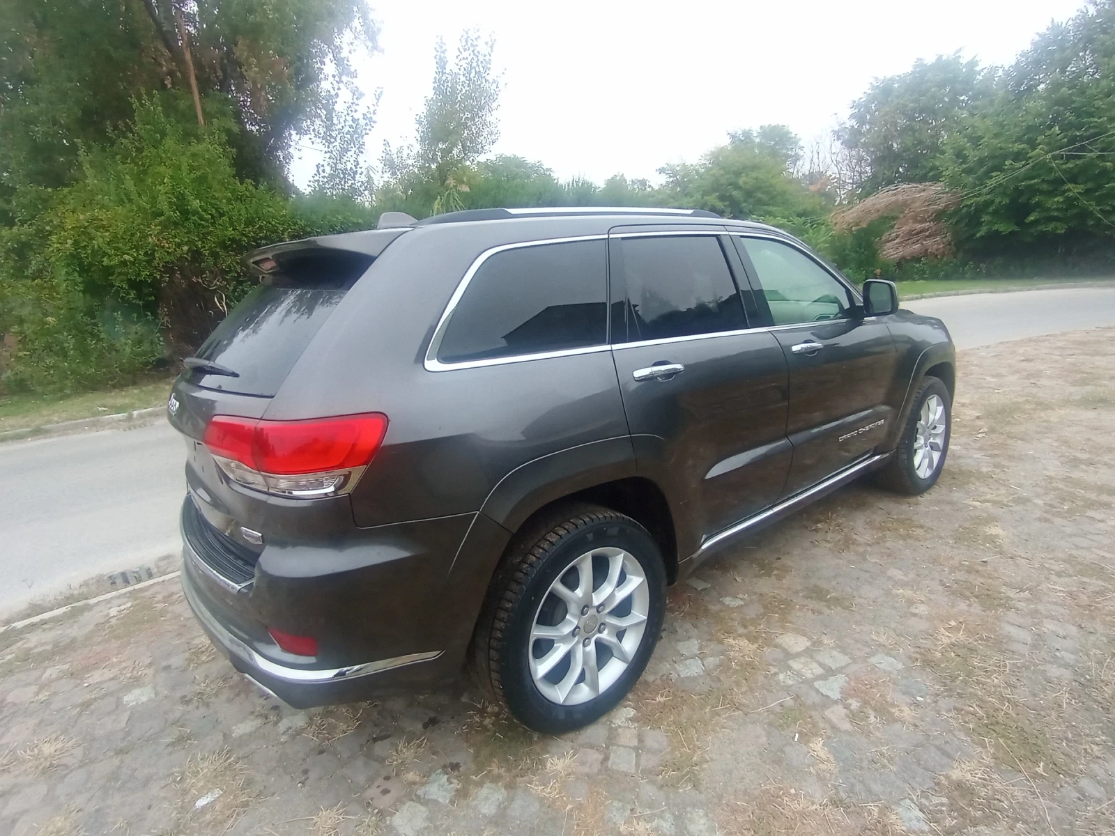 Jeep Grand cherokee, снимка 3 - Автомобили и джипове - 56233632