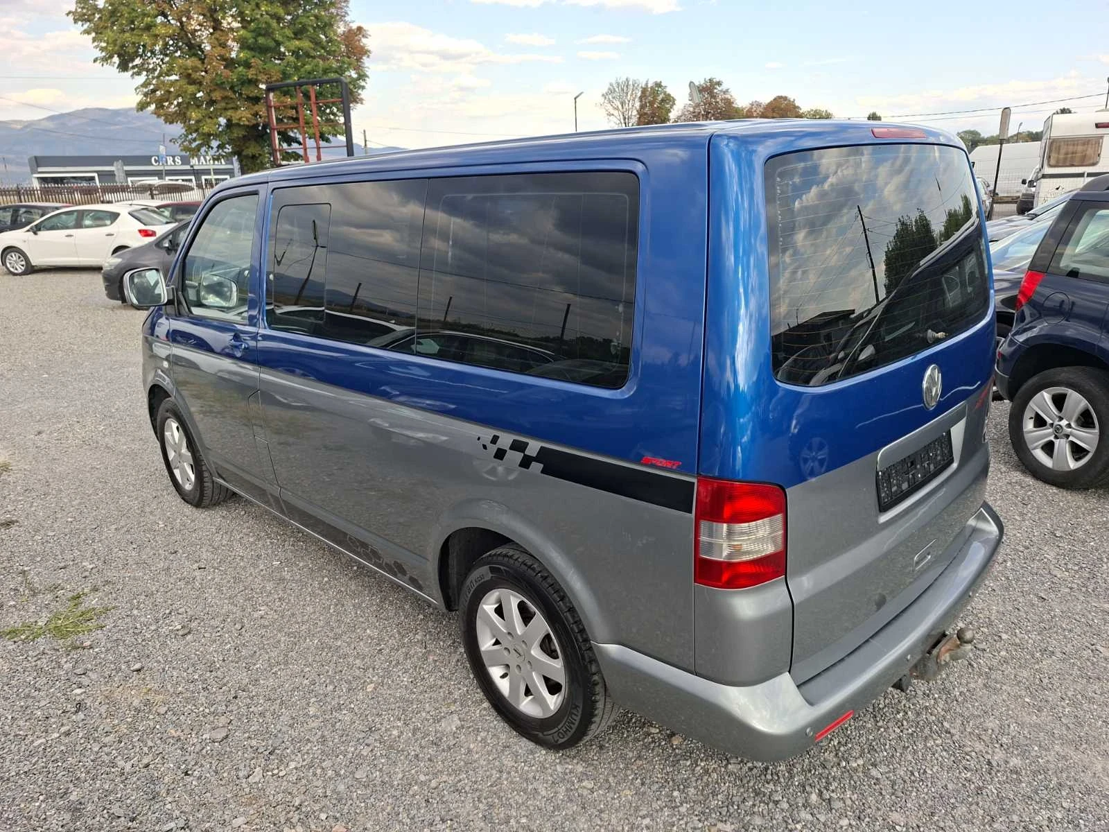 VW T5 2.5 TDI MULTIVAN , снимка 6 - Бусове и автобуси - 56215532