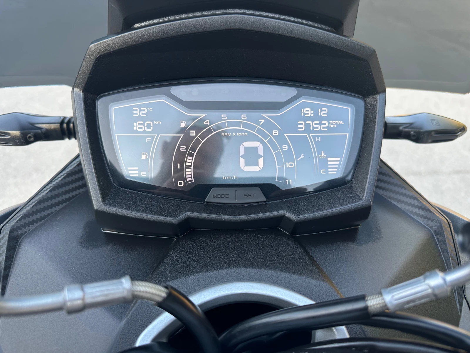 Aprilia Sr GT 200 - изображение 10