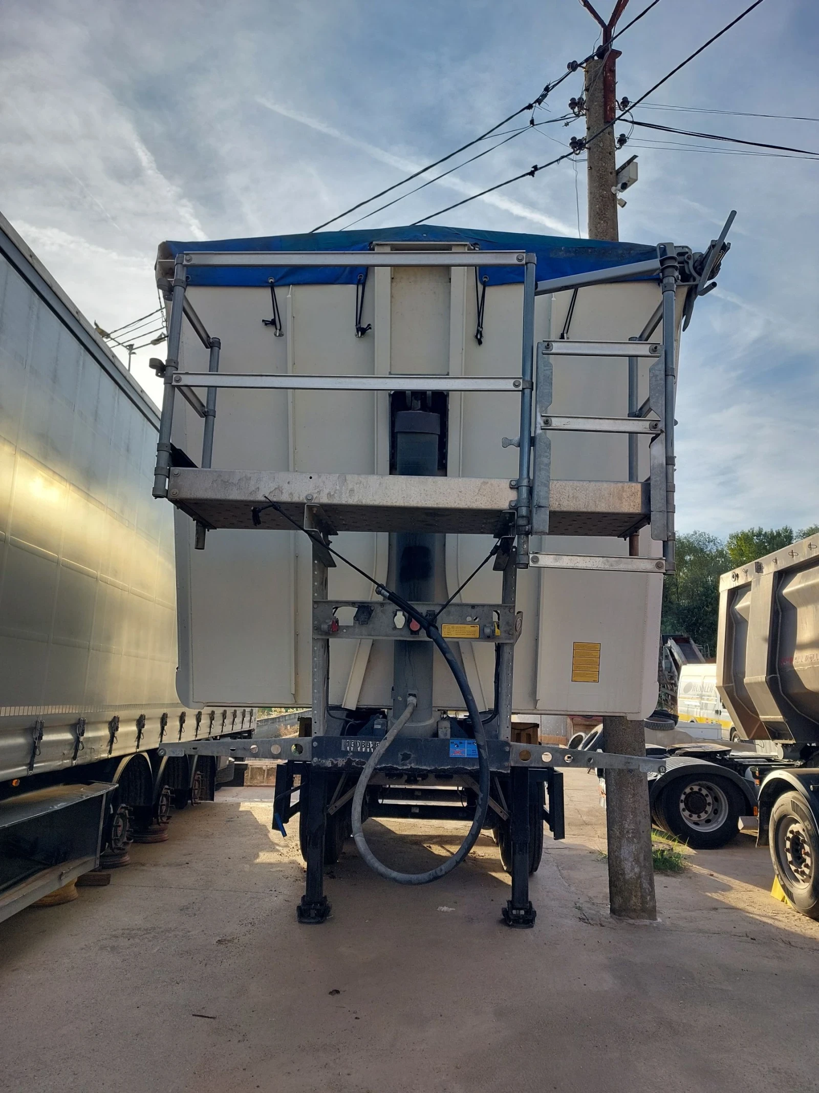  Schmitz   | Mobile.bg   11