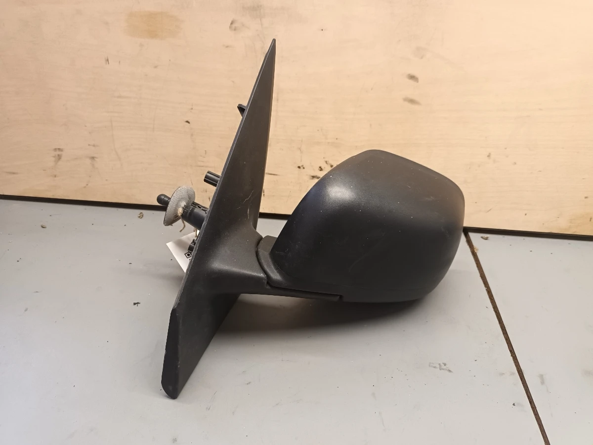 огледало ляво Дачия Докер 1.5дци я