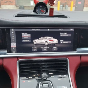 Porsche Panamera  4 AWD /CARFAX / ГУМИ С ДЖАНТИ , снимка 9
