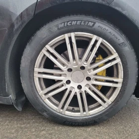 Porsche Panamera  4 AWD /CARFAX / ГУМИ С ДЖАНТИ , снимка 16