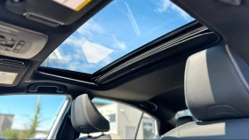 Toyota Camry Hybrid| SE Upgrade| CLEAN CARFAX, снимка 14
