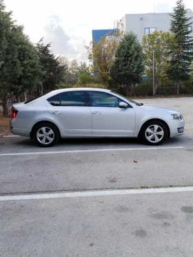 Skoda Octavia 2.0 TDI DSG - 16500 лв. / 8436.32 € - 84464553 7