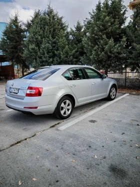 Skoda Octavia 2.0 TDI DSG - 16500 лв. / 8436.32 € - 84464553 5