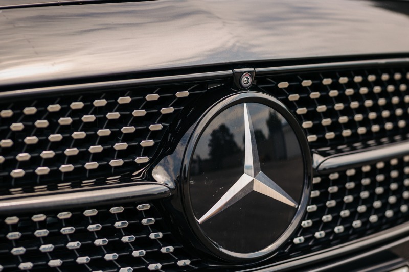 Mercedes-Benz E 400 4 Matic*AMG-Line*9G Tronic , снимка 15 - Автомобили и джипове - 41798911