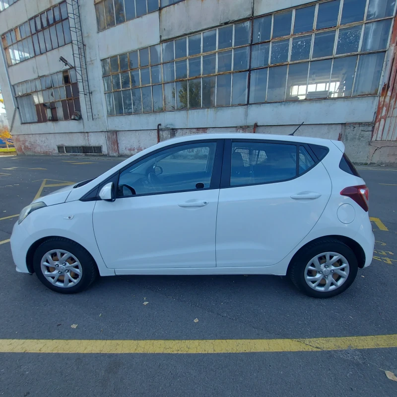 Hyundai I10 1.0 ГАЗ/БЕНЗИН , снимка 2 - Автомобили и джипове - 48256893