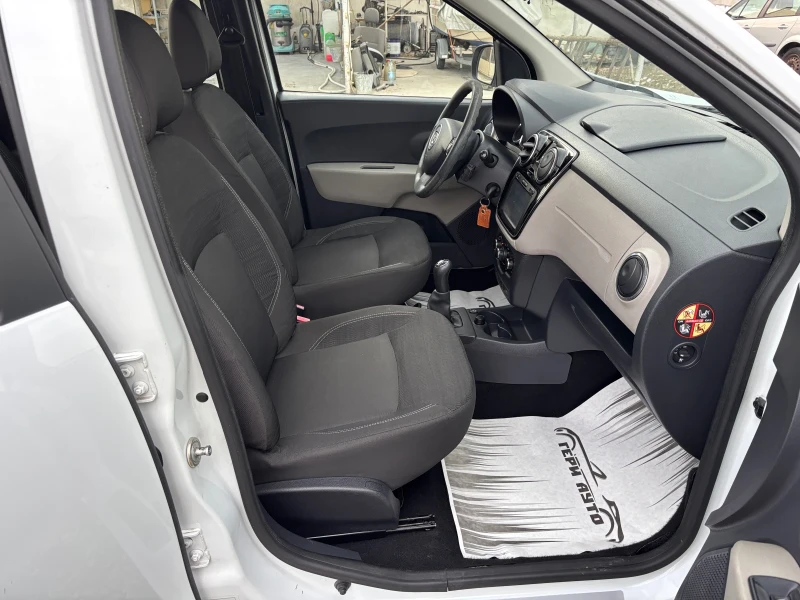 Dacia Lodgy 1.6 I + GPL, снимка 12 - Автомобили и джипове - 49483434