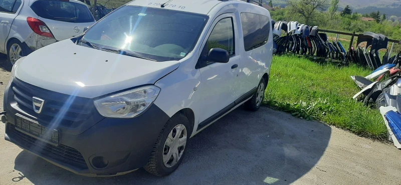 Dacia Dokker 1.5 DCi, снимка 2 - Автомобили и джипове - 50003009