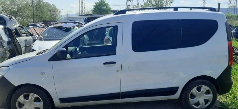 Dacia Dokker 1.5 DCi, снимка 5 - Автомобили и джипове - 50003009