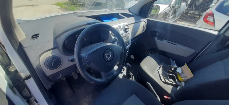 Dacia Dokker 1.5 DCi, снимка 6 - Автомобили и джипове - 50003009
