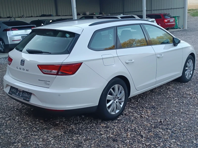 Seat Leon 1.6tdi, снимка 4 - Автомобили и джипове - 52584422