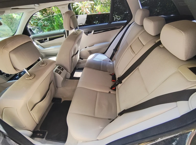 Mercedes-Benz C 200 CDI, снимка 9 - Автомобили и джипове - 52973248