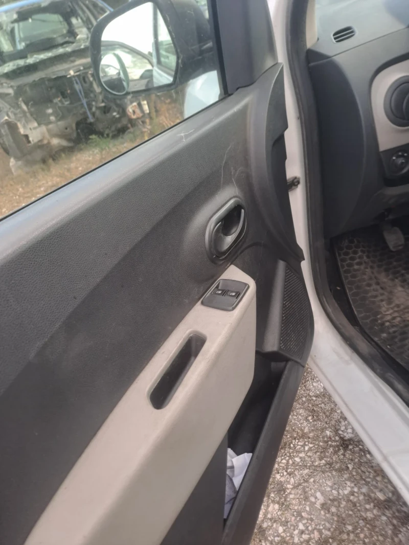 Dacia Dokker 1.5dci, снимка 8 - Автомобили и джипове - 51910111